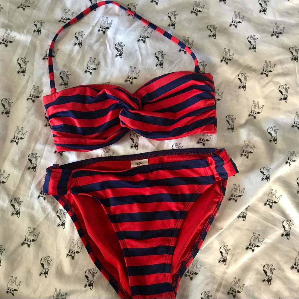 Swimwear/ bikini